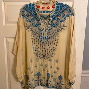 Johnny Was tunic with gorgeous embroidery